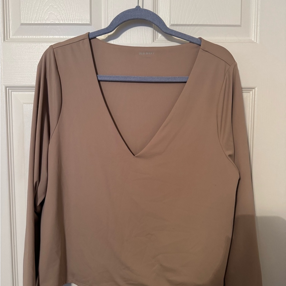 Old Navy Women's Beige V-Neck Blouse